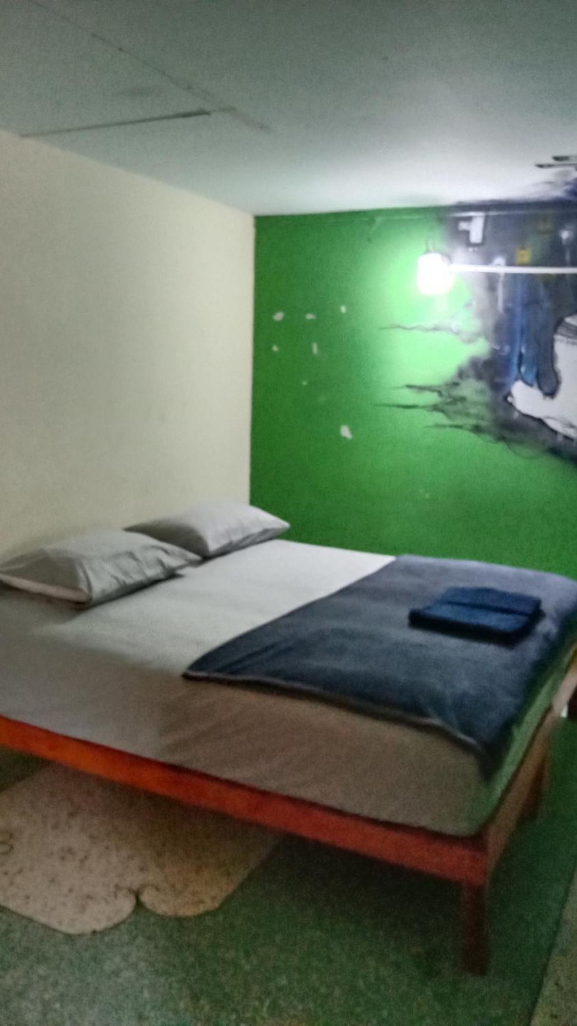 Banphe​ Hostel Exterior foto