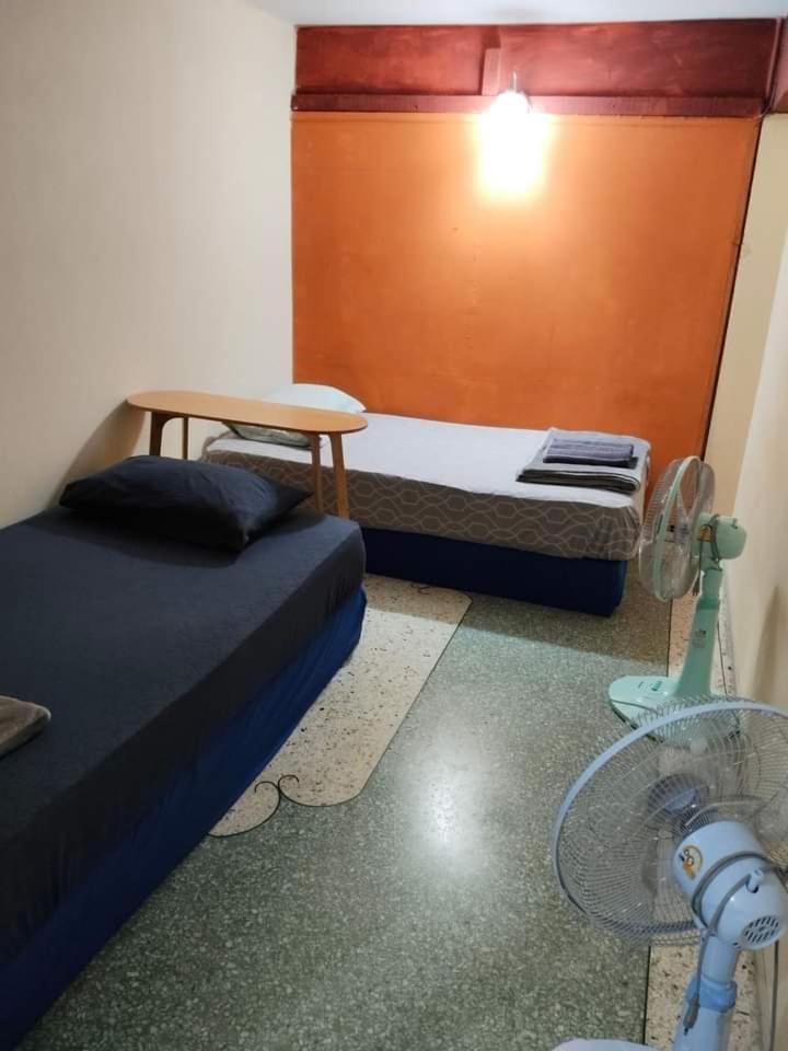 Banphe​ Hostel Exterior foto